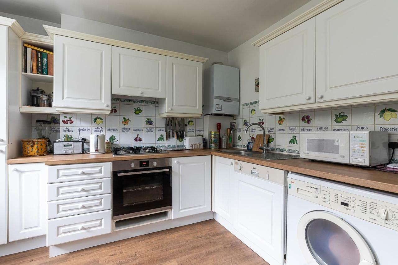 ロンドンJoivy Splendid Flat With Garden Near Battersea Parkアパートメント エクステリア 写真